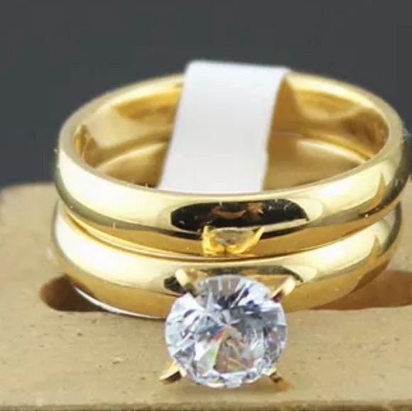 Engagement ring -wedding band set Gold-plated stainless steel, zirconia, size 7 - Picture 4 of 16